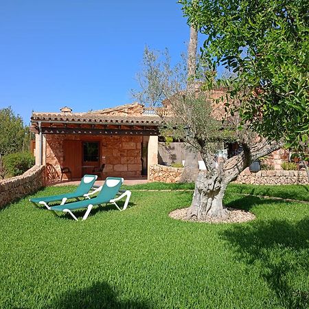 Agroturismo Es Gallicant 캄포스 외부 사진